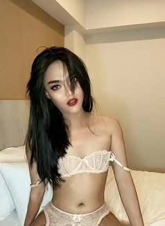 Cum a lot 🇹🇭 #Both - Transsexual escort in Al Manama Photo 5 of 8