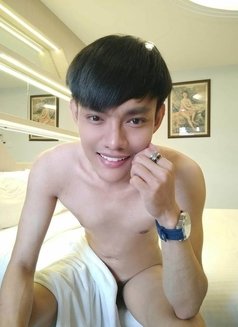 Nice body 🇹🇭 both - Male escort in Al Manama Photo 2 of 6