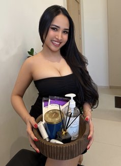 🇹🇭therapist with Massage table - escort in Riyadh Photo 8 of 9
