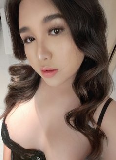 Sexy Top & Bottom - Transsexual escort in Bangkok Photo 12 of 12