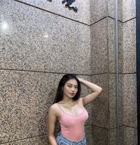 Sexy Trixie - escort in Manila