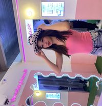 Sexy Trixie - escort in Manila