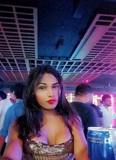 Sexy ts in your city - Transsexual escort in Mumbai Photo 15 of 17