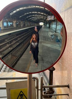 Sexy ts in your city - Transsexual escort in Mumbai Photo 28 of 30