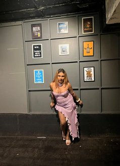 Sexy ts in your city - Transsexual escort in Mumbai Photo 17 of 20