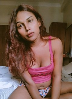 Sexy ts in your city - Transsexual escort in Mumbai Photo 19 of 20