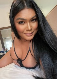 Juicy Curvaceousbaby - Transsexual escort in Makati City Photo 13 of 30