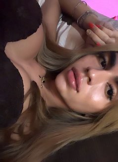 Asian Vers Young Gladys - Transsexual escort in Bali Photo 18 of 18