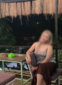 ❣️Sexy Vip Model🥂real Meet/cam Show❣️ – - puta in Gurgaon Photo 1 of 4