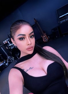 SEXY _VIP_SMILE - Transsexual companion in Abu Dhabi Photo 27 of 29