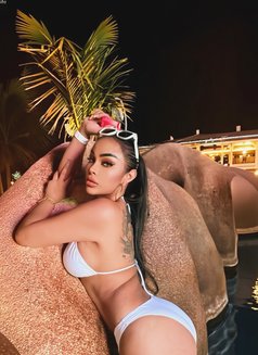 SEXY _VIP_SMILE - Transsexual companion in Abu Dhabi Photo 29 of 29