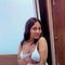 Sexy Zara - puta in Ahmedabad Photo 2 of 5