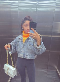 Sexy Zulekha - puta in Nairobi Photo 4 of 6