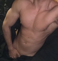 Sexy00Expert - Male escort in Cairo