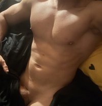 Sexy00Expert - Male escort in Cairo