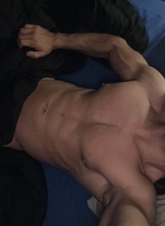 Sexy00Expert - Male escort in Cairo Photo 1 of 3