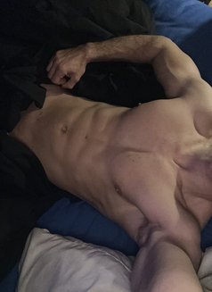 Sexy00Expert - Male escort in Cairo Photo 4 of 5