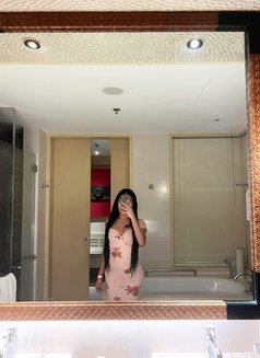 Sexyabbyy - Transsexual escort in Boracay Photo 9 of 10