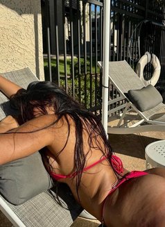 Sexybaby - puta in Mumbai Photo 2 of 8