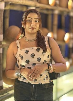 Sexybaby - puta in Mumbai Photo 7 of 8