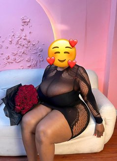 Sexybaby - masseuse in Accra Photo 6 of 7