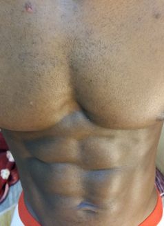 Sexyblackstud - Acompañantes masculino in Lagos, Nigeria Photo 4 of 10