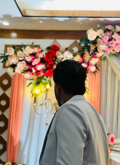 Sexyboyr - Male escort in Doha Photo 1 of 1