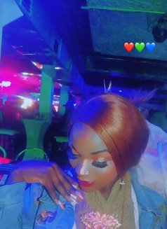 Sexydiamond - Transsexual escort in Nairobi Photo 2 of 15