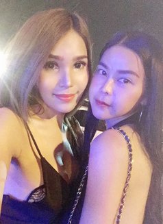 VIP Number 1 hot girl - escort in Bangkok Photo 7 of 11