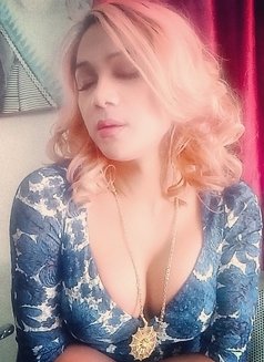 Sexyna - Transsexual escort in Bangalore Photo 6 of 6