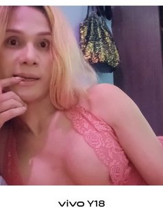 Sexyna - Transsexual escort in Bangalore Photo 17 of 23