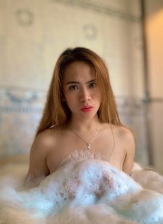 Sexynaty - Transsexual escort in Singapore Photo 10 of 18