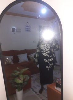 Sexypaidslut - puta in Nairobi Photo 3 of 6