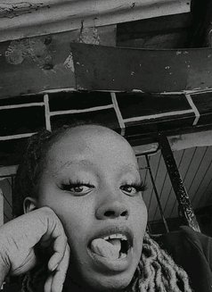 Sexypaidslut - puta in Nairobi Photo 4 of 6