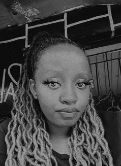 Sexypaidslut - puta in Nairobi Photo 6 of 6