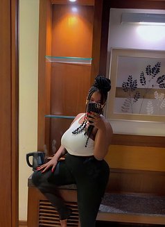 Sexyrita - puta in Noida Photo 5 of 16