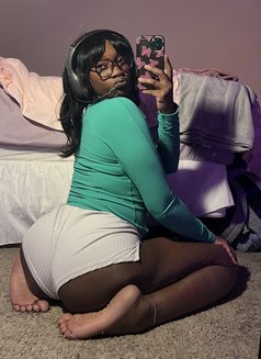 Sexytranny - Acompañantes transexual in Lagos, Nigeria Photo 8 of 9