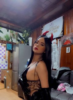 Sexytransverse in songtan - Transsexual escort in Pyeongtaek Photo 9 of 14