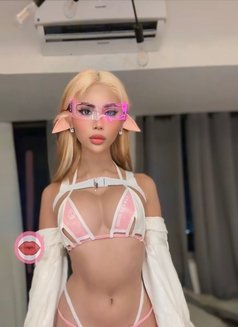 Breanna GFE, MEET ,CONTENT & CAMSHOW - Acompañantes transexual in Singapore Photo 18 of 30