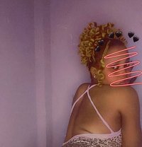 Sexyy Molly - puta in Kumasi