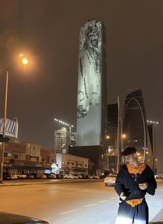 Sfn - Male escort in Riyadh Photo 1 of 13
