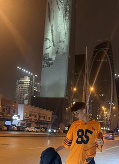 Sfn - Male escort in Riyadh Photo 3 of 13