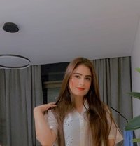 Sh Alini Busty - puta in Johor Bahru