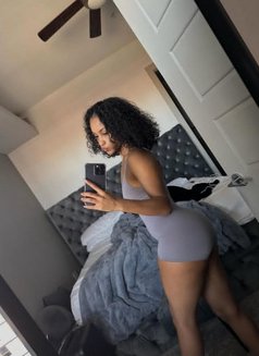 ShAna HuNgRy FoR WiLd FuCk - escort in Pune Photo 1 of 8