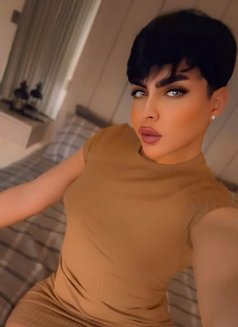 Sh Ou Qعربية - Acompañantes transexual in Dubai Photo 10 of 10