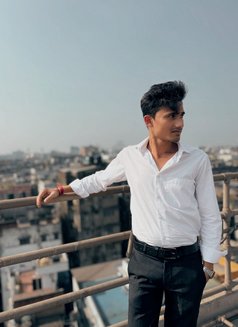 Shaan ( I bet you will want it more) - Male escort in Kolkata Photo 7 of 7