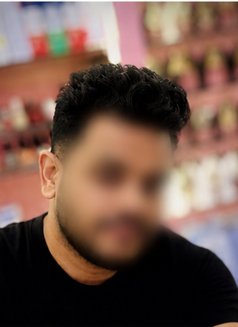 Shaan - Male escort in Bangalore Photo 1 of 6