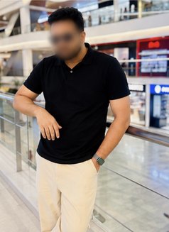 Shaan - Male escort in Bangalore Photo 3 of 6
