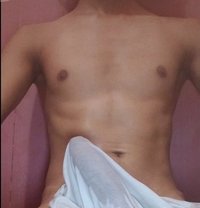 Shaan - Intérprete masculino de adultos in Indore