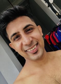 Shaan - Male escort in Kuala Lumpur Photo 2 of 7